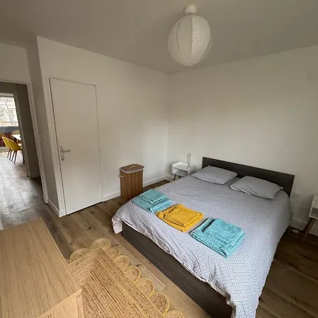 Lumineux Avec Parking - 3 Personnes - Face Aux Thermes Royat Apartamento *