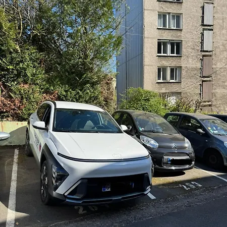 Lumineux Avec Parking - 3 Personnes - Face Aux Thermes Royat *