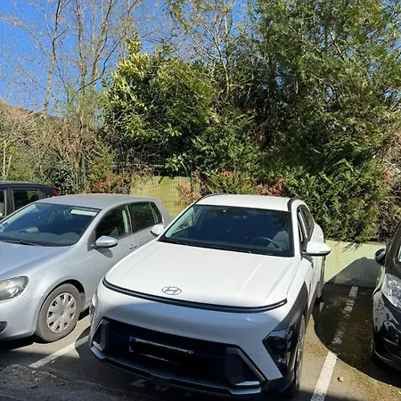 Lumineux Avec Parking - 3 Personnes - Face Aux Thermes Royat Chamalières